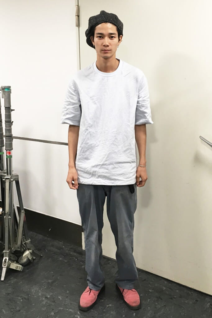 コーデの主役はピンクのシューズ Modelsnap Men S Non No Web メンズノンノウェブ