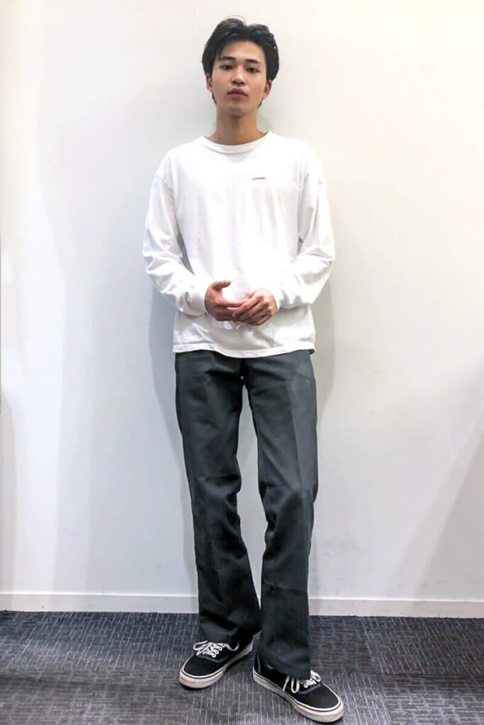 Dickies グレー