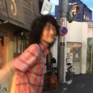 美女とドライブ。手汗の量が驚きだったことを報告いたします。