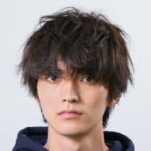 山本涼介（2018年10月号）