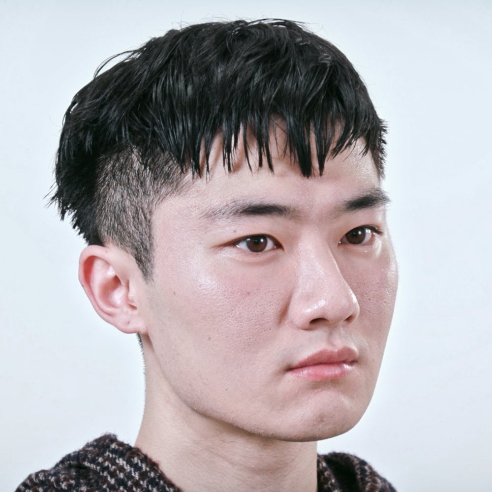 脱ツーブロック。V字バングで男っぽく｜メンズノンノ360°ヘア メンズ