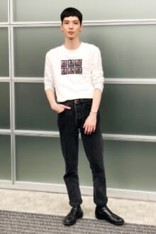 [守屋 光治] シュプリームのスリムジーンズの着回し力がすごい！
