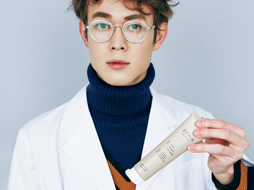 熱や紫外線から髪を守るヘアミルク。男子もシャン＆コン以外のケアを大切に！