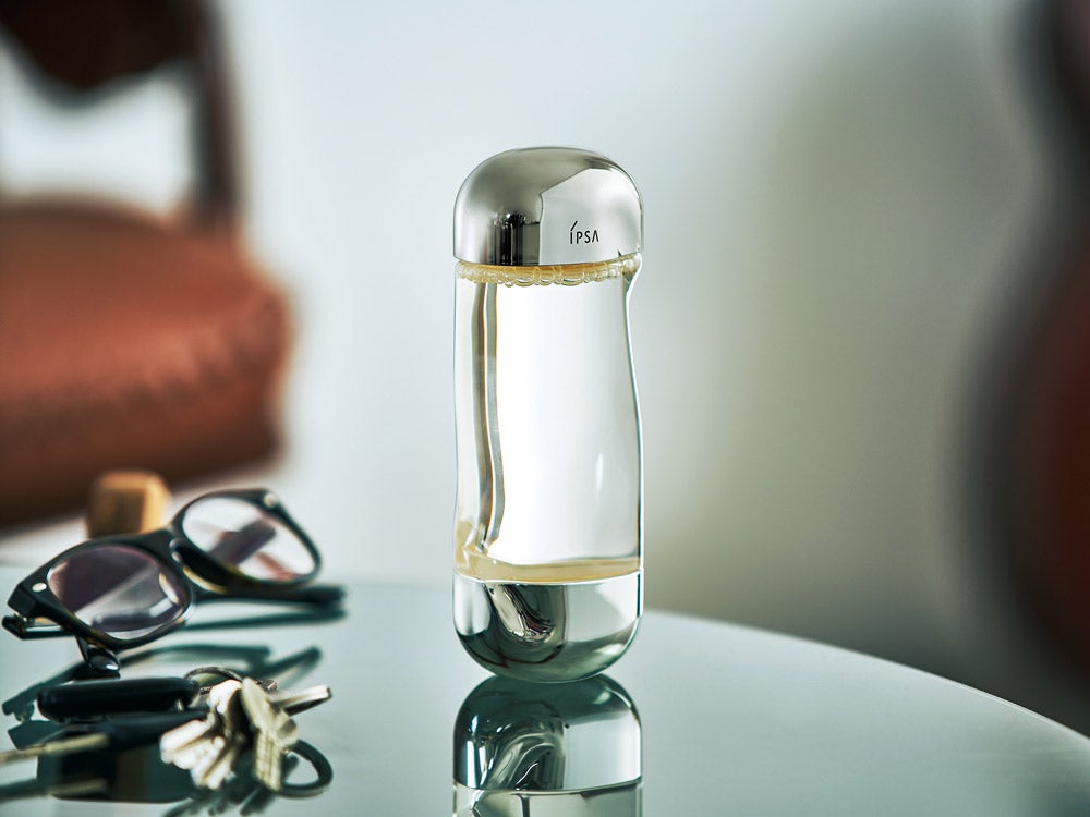 守屋光治の美肌はイプサの化粧水で 。うるおいたいなら「ザ・タイムR