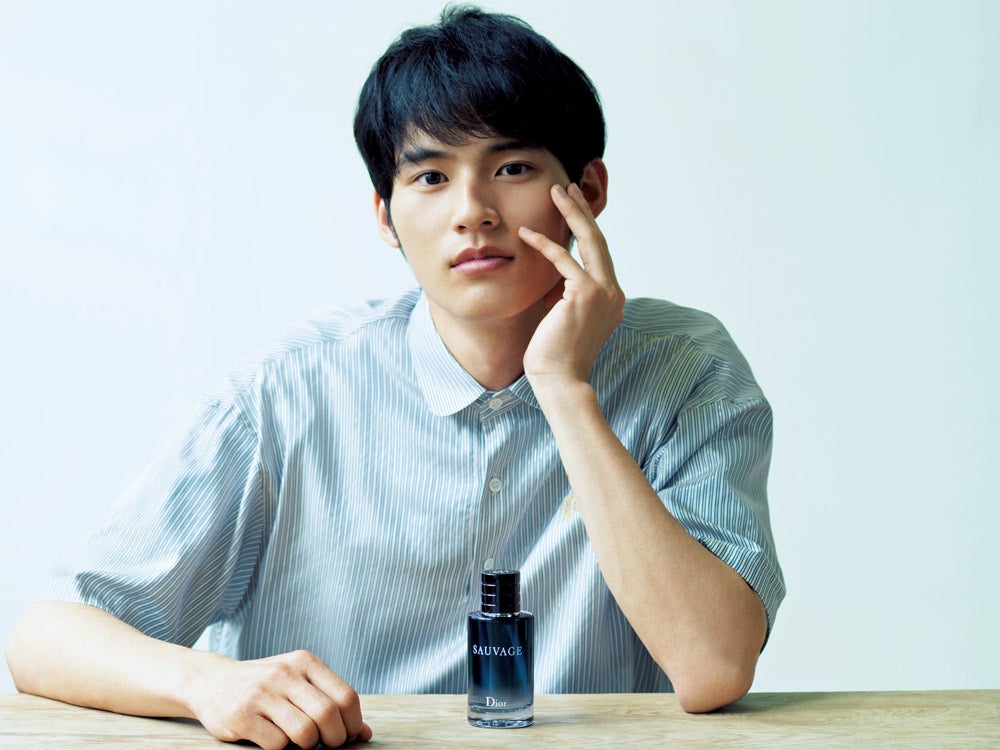 岡田健史 ソヴァージュ をまとう 歳のファーストフレグランスはディオール Beauty Men S Non No Web メンズノンノウェブ 岡田健史 ソヴァージュ をまとう 歳のファーストフレグランスはディオール Beauty Men S Non No Web メンズノンノウェブ