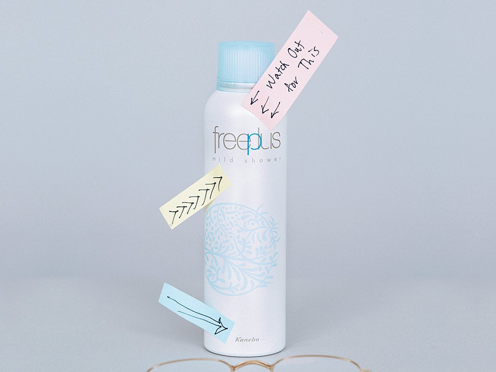 暑い季節に気持ちいい、ミスト状ローションの新作をミッチェル和馬が試してみた