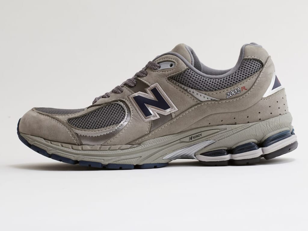 【定価以下】【新品】New balance ニューバランスML2002R A