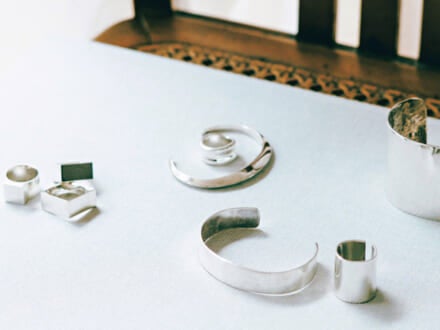 最旬 アンティーク アクセが集まる ヴィンテージショップ4選 Fashion Men S Non No Web メンズノンノウェブ