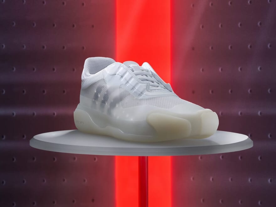 adidas for Pradaの最新コラボスニーカー「A+P Luna Rossa 21」で素足感＆安定性を体感！