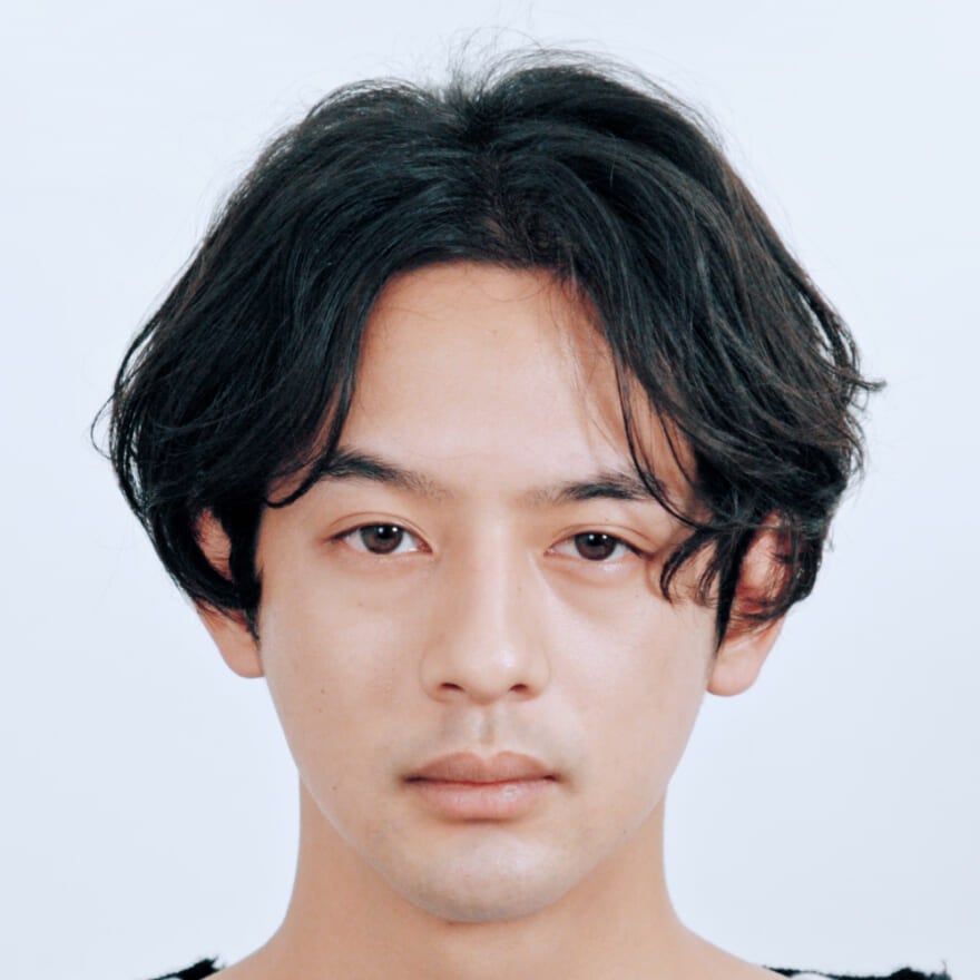 ゆらぎパーマでつぶれやすい髪質をカバー｜メンズノンノ360°ヘア