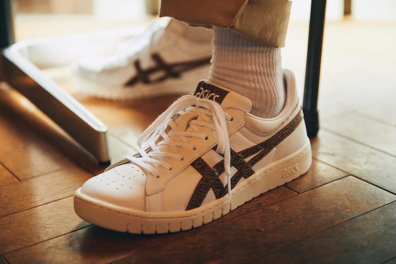 万能的カッコ良さ!atmos×ASICS最新シューズがコスパ最高 メンズノンノ