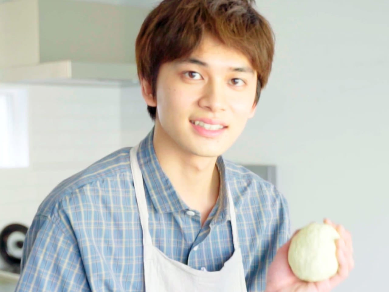 北村匠海と夏にぴったりなタコスを！『チルアウトごはん』メイキングムービー公開