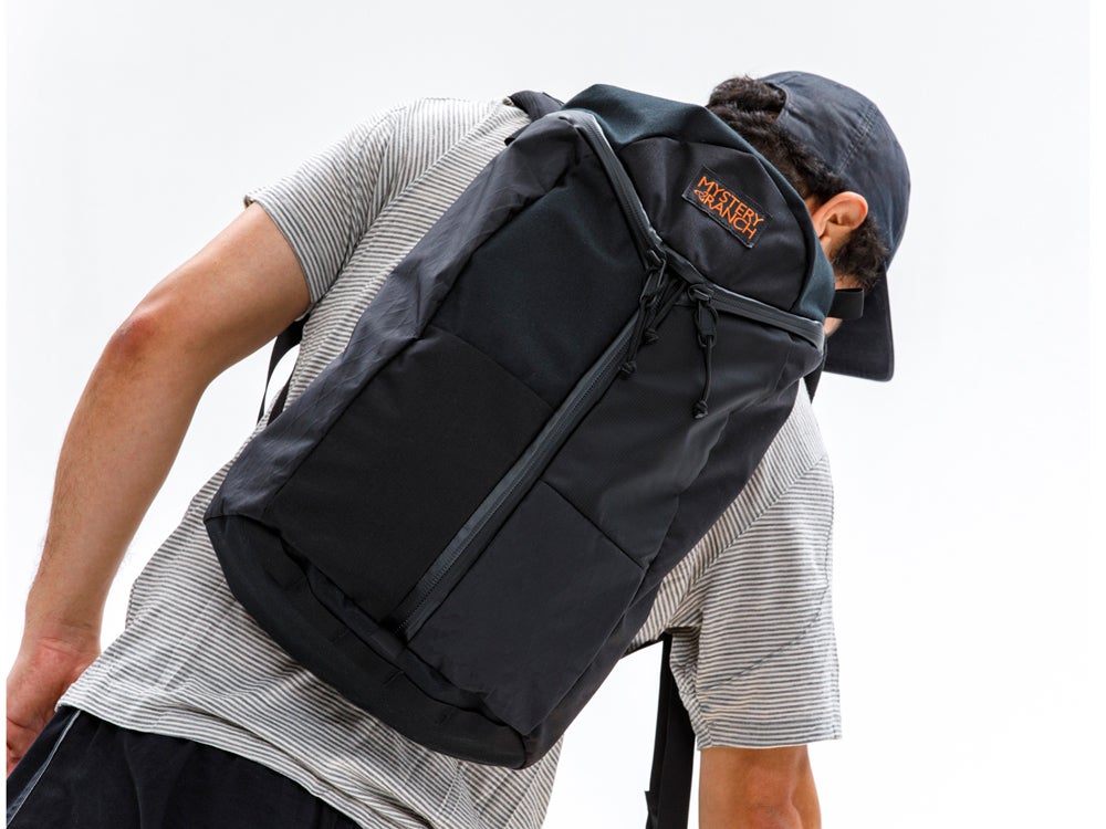 定番名作ミステリーランチ アーバンアサルト21 デイパック リュックバックパック MYSTERY RANCH デイバック リュック URBAN ASSAULT 21L