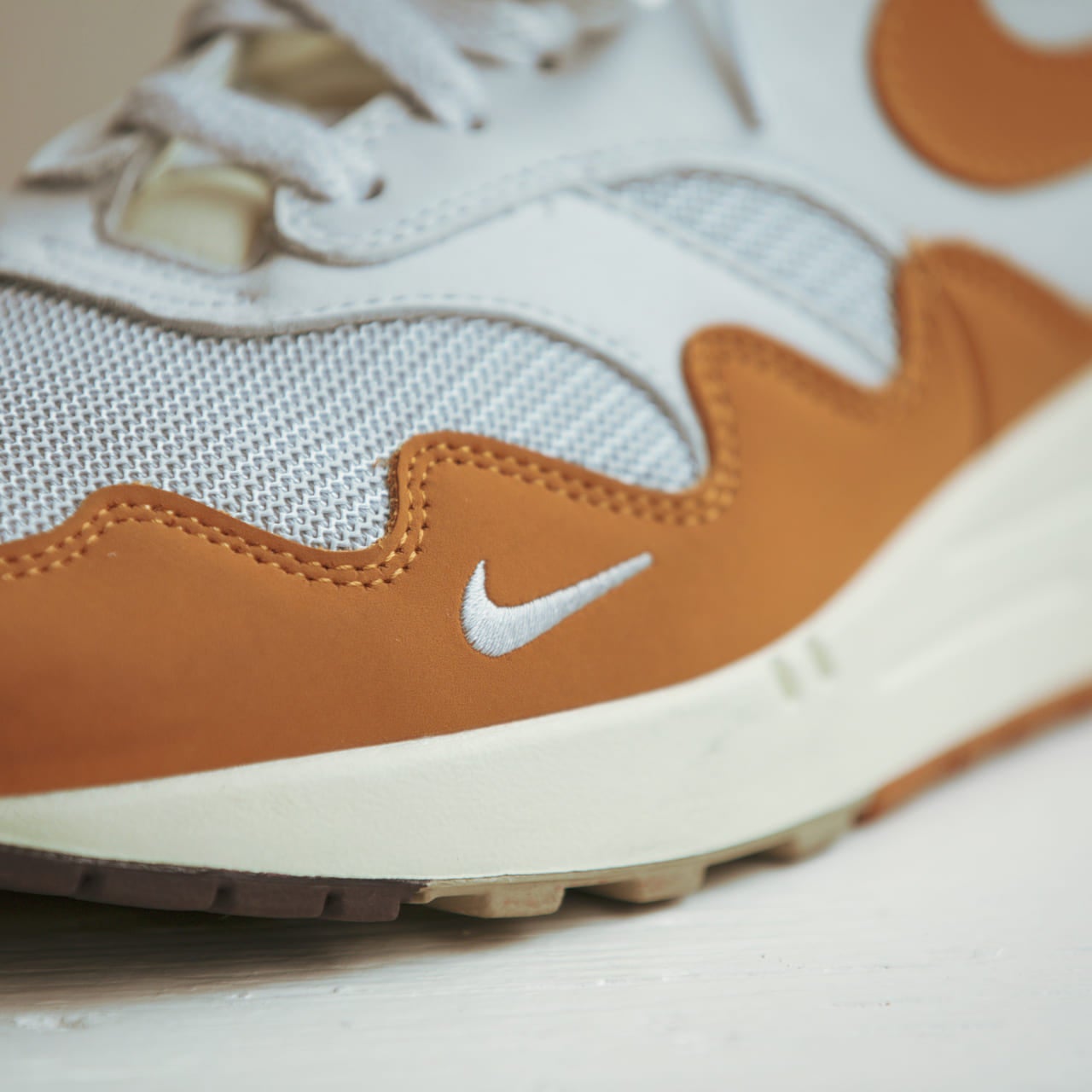 パタ × ナイキ エア マックス 1 “モナーク”　Patta x Nike Air Max 1 “Monarch”　ヨリ