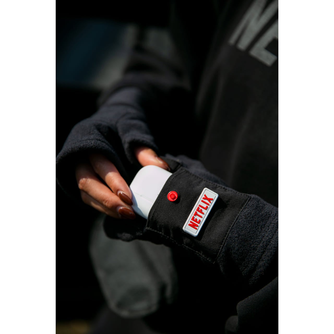 Netflix × BEAMS　ネットフリックス × ビームス　HAND WAMER ¥3,520　３