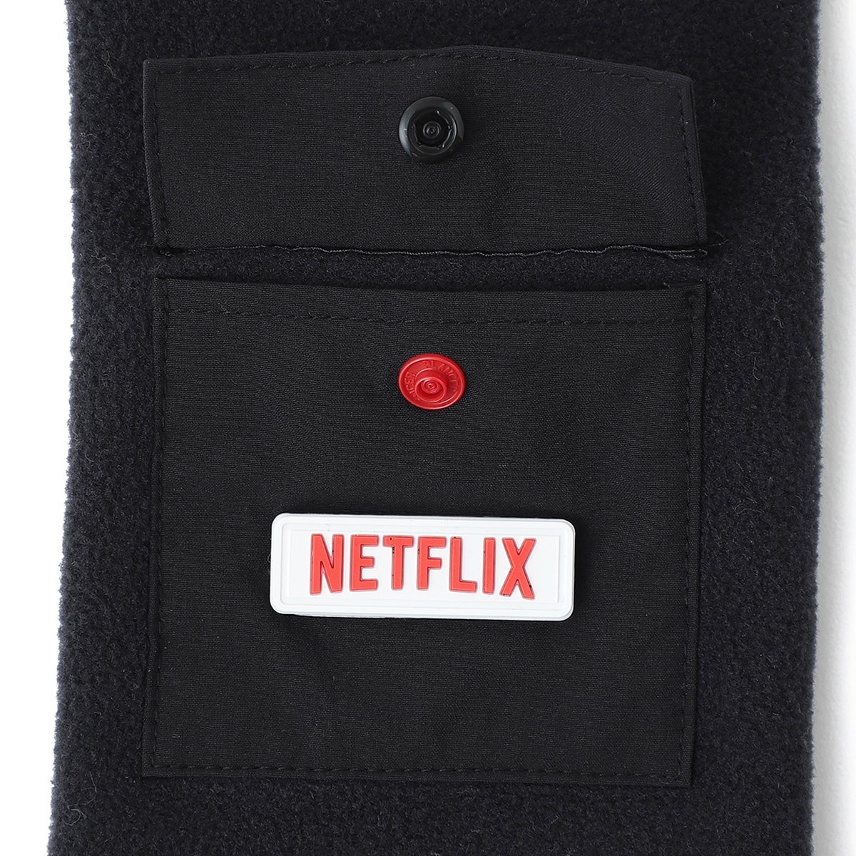 Netflix × BEAMS　ネットフリックス × ビームス　HAND WAMER ¥3,520　２