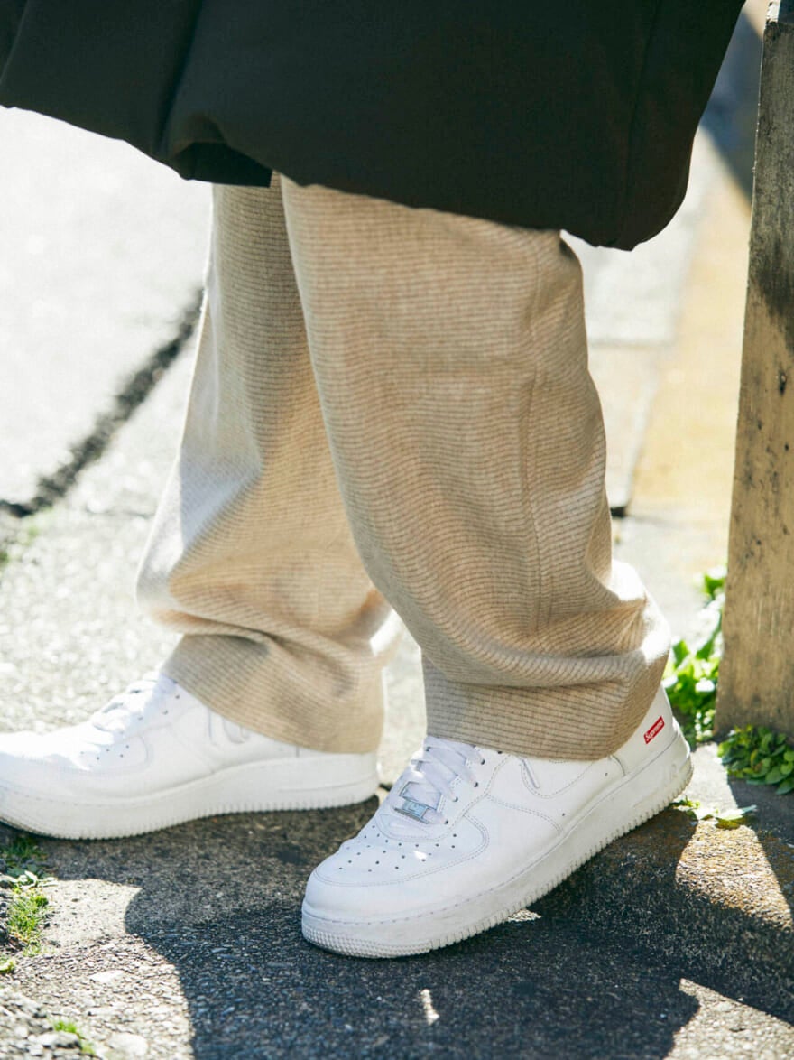 Supreme × NIKE AIR FORCE 1 
LOW WHITE