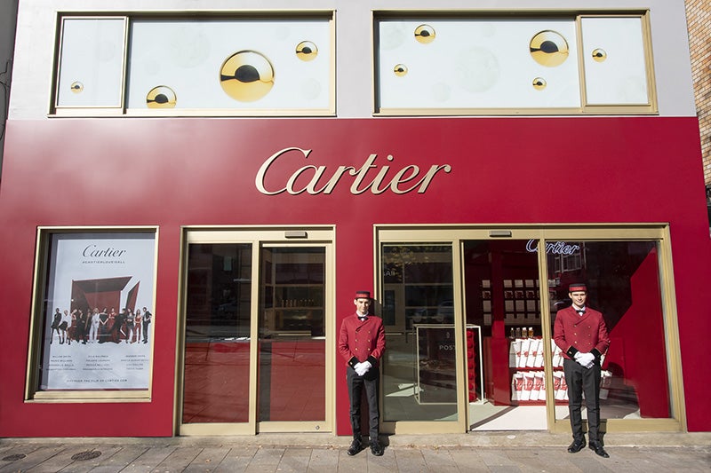 カルティエ　Cartier　POST　CartierLoveIsAll　ポップアップ　期間限定　クリスマス　外観