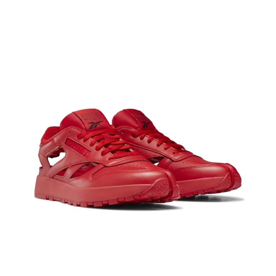 メゾン マルジェラ×リーボック Maison Margiela x Reebok クラシックレザー・タビ・デコルティケ・ロー Classic Leather Tabi Décortiqué Low (レッドレザー)1