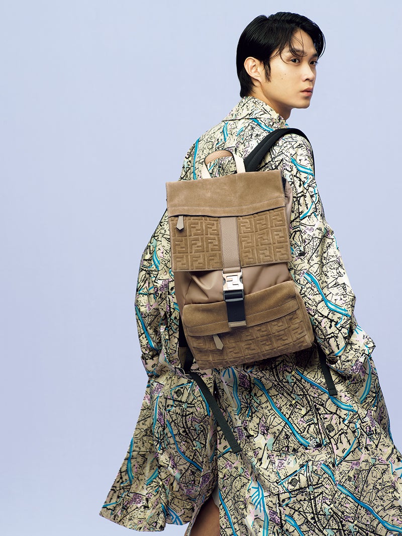 磯村勇斗　フェンディ　FENDI　バックパック　2022春夏　新作