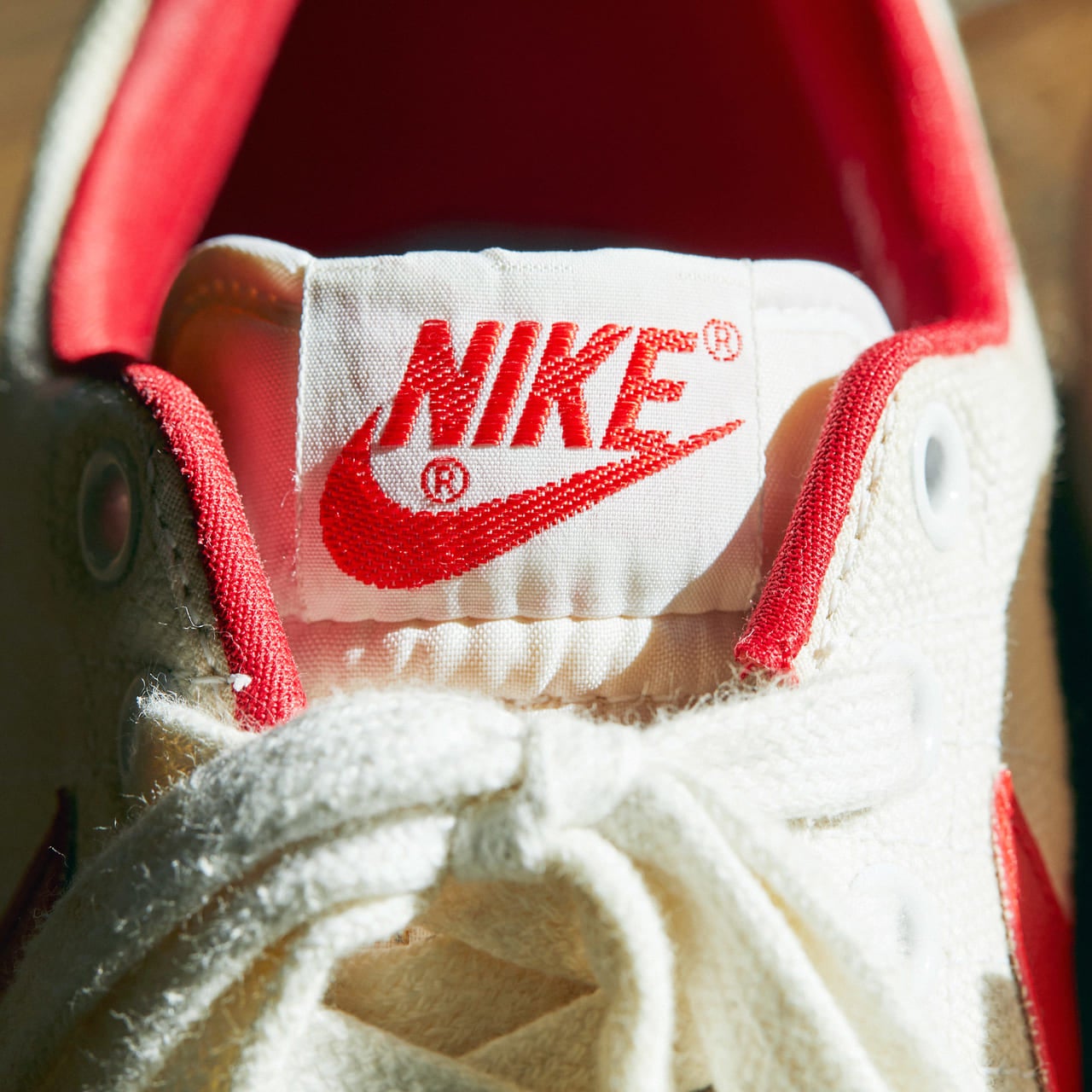 ナイキ オールコート キャンバス NIKE ALL COURT CANVAS ヨリ