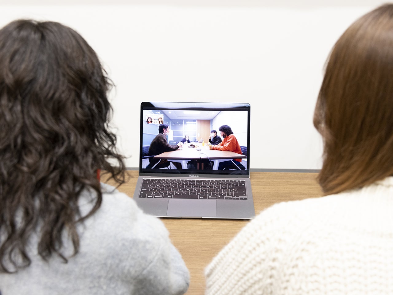 女子の「結婚したいな～」は真に受けるな!?  男女の“結婚観”座談会レポート