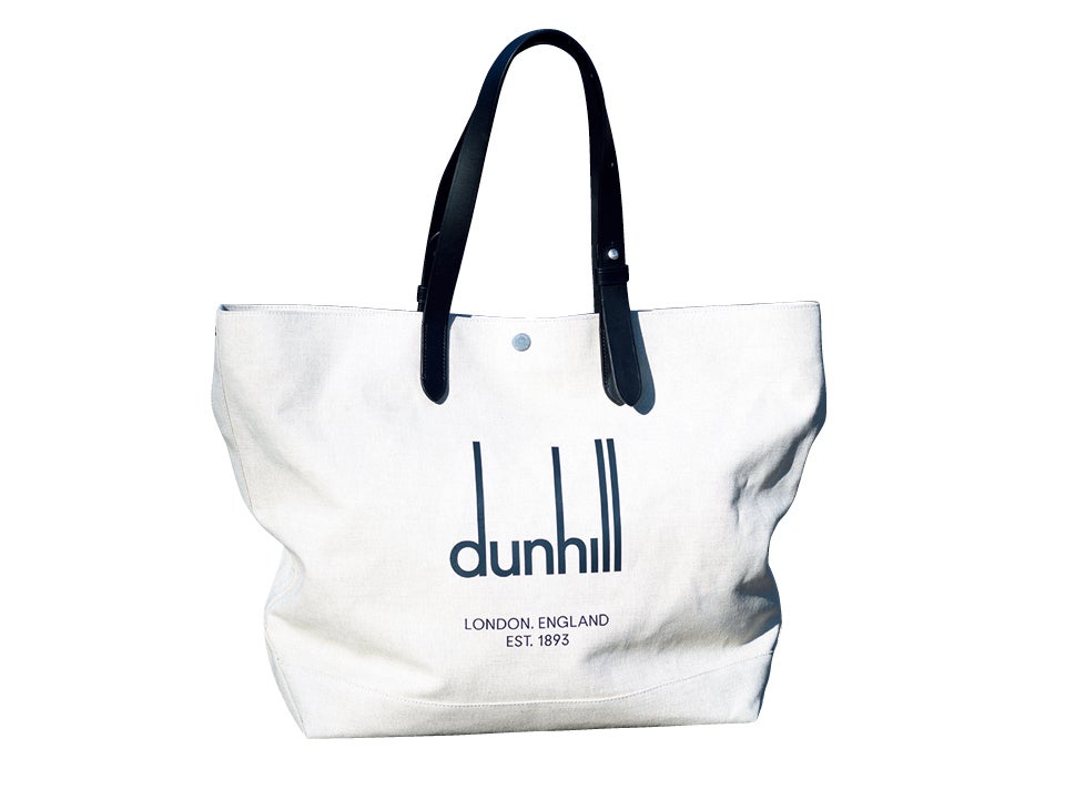 ダンヒルのアイコニックなロゴに釘付け！ 今季大注目の新作トートはタフに使いたい名作