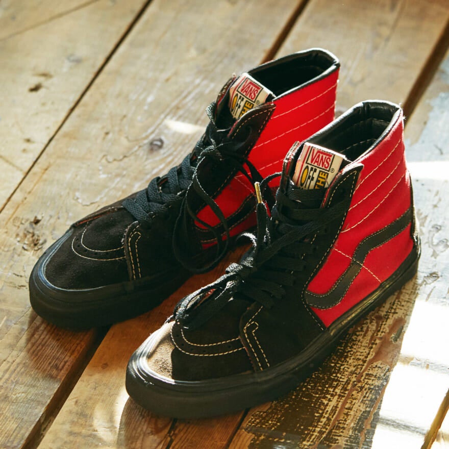 ヴァンズ スケートハイ　VANS SK8-HI　赤黒　メイン