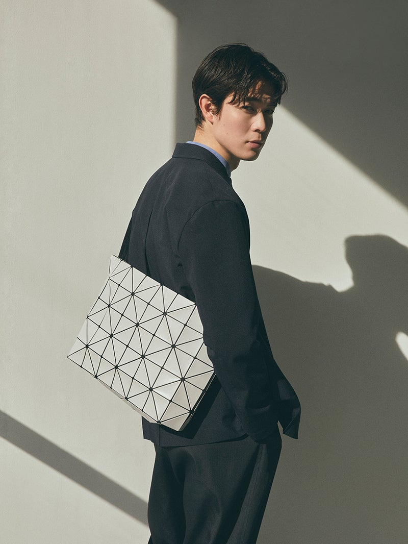 BAOBAO ISSEY MIYAKE ショルダーバッグ イッセイミヤケ