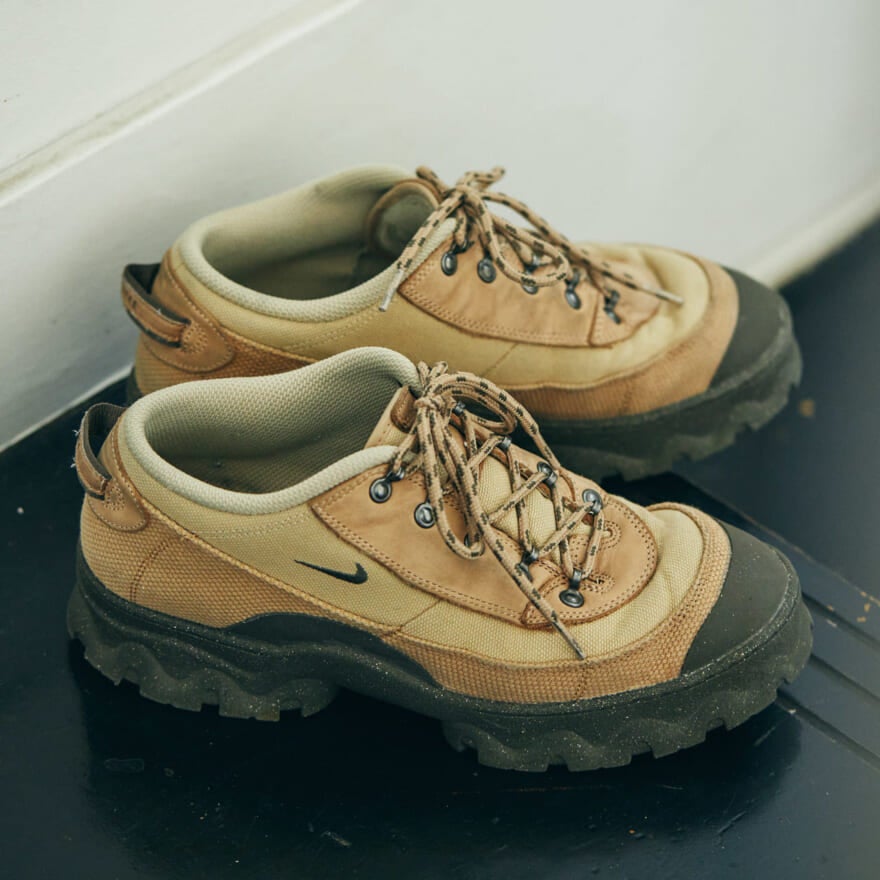 ナイキ ラハール ロー　NIKE LAHAR LOW　メイン