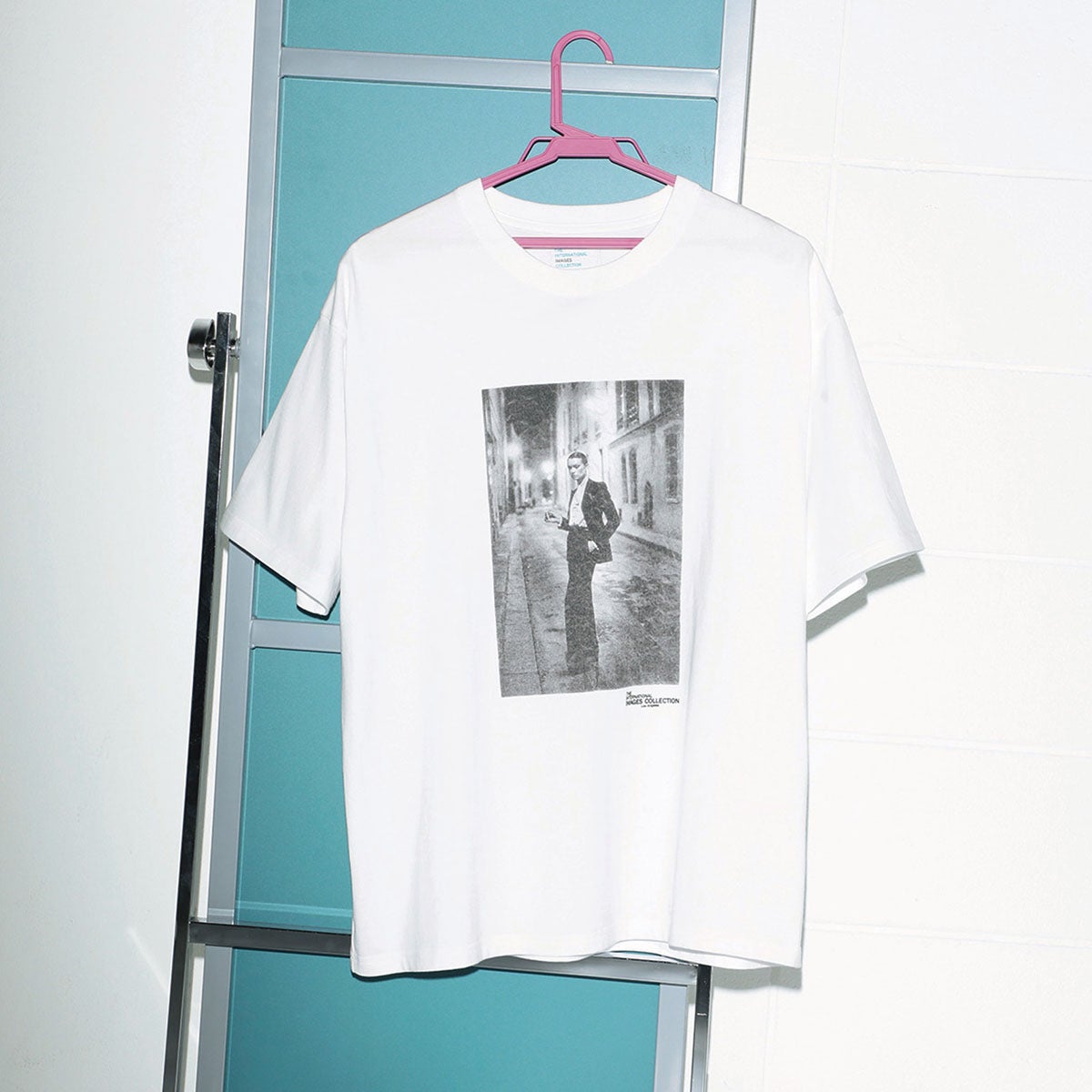 THE INTERNATIONAL IMAGES COLLECTIONのアートフォトTシャツ