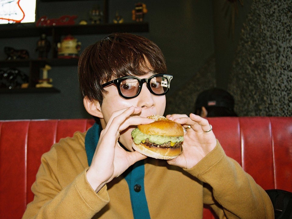 異国情緒漂うおしゃれな通りが！【鈴木仁のキリトリTOKYO #05】行き先▶︎ 八高線 東福生駅