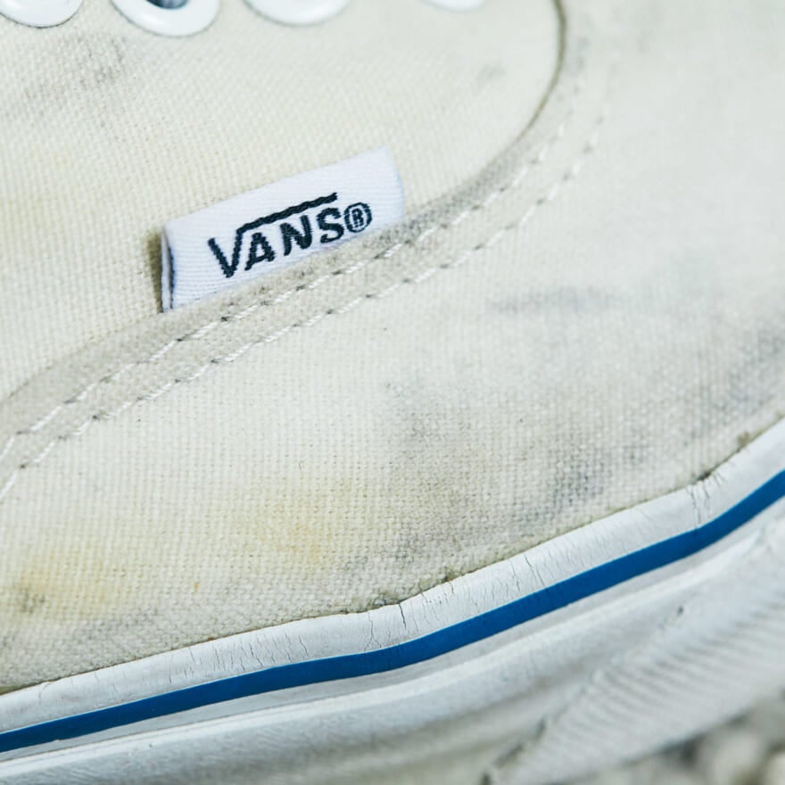 ヴァンズ オーセンティック　VANS AUTHENTIC　ヨリ