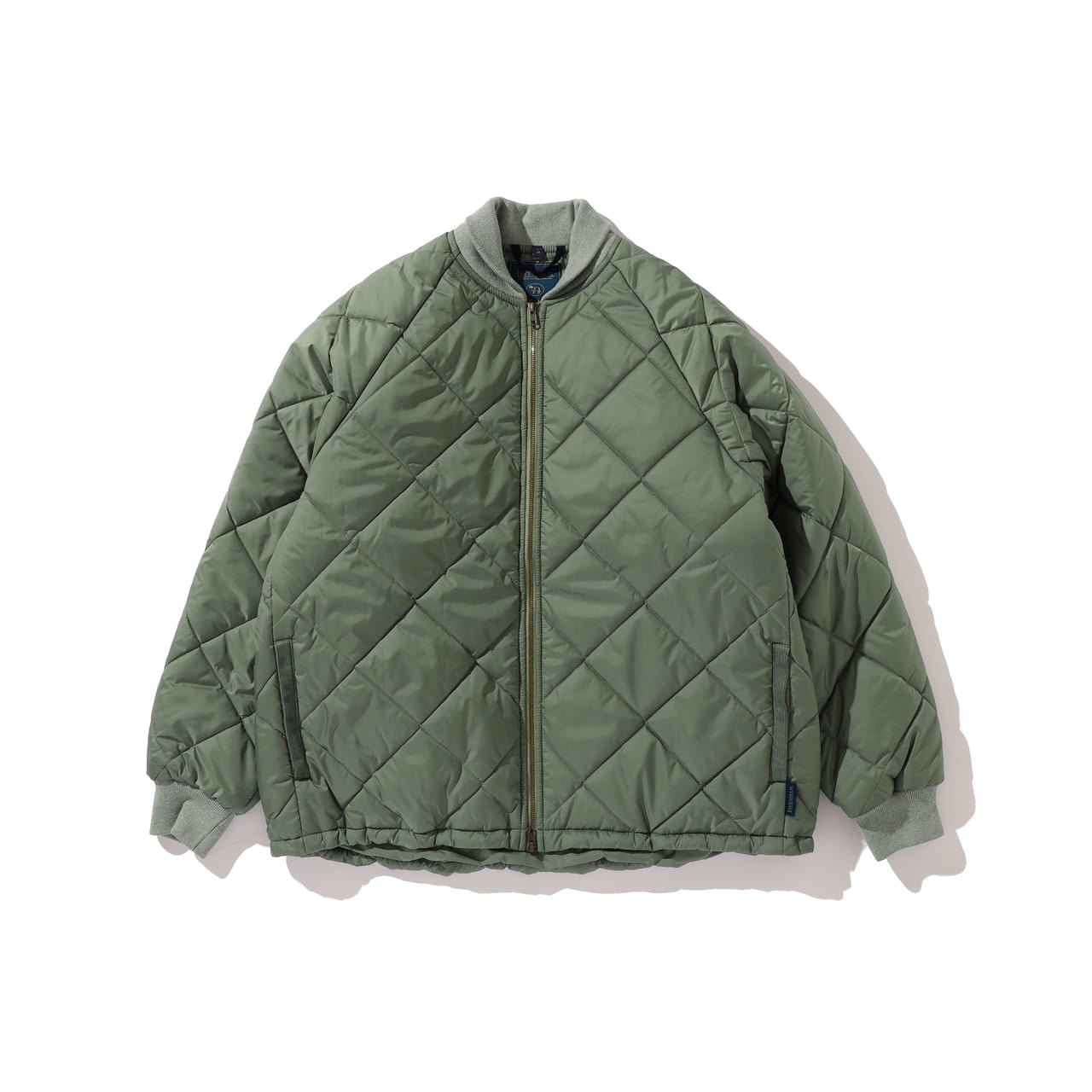 ラベンハム　ビームス　コラボ　ジャケット　LAVENHAM × BEAMS　『QUILTED BOMBER』 　オリーブ