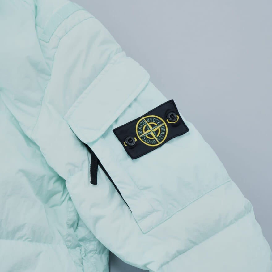 ストーンアイランド　STONE ISLAND