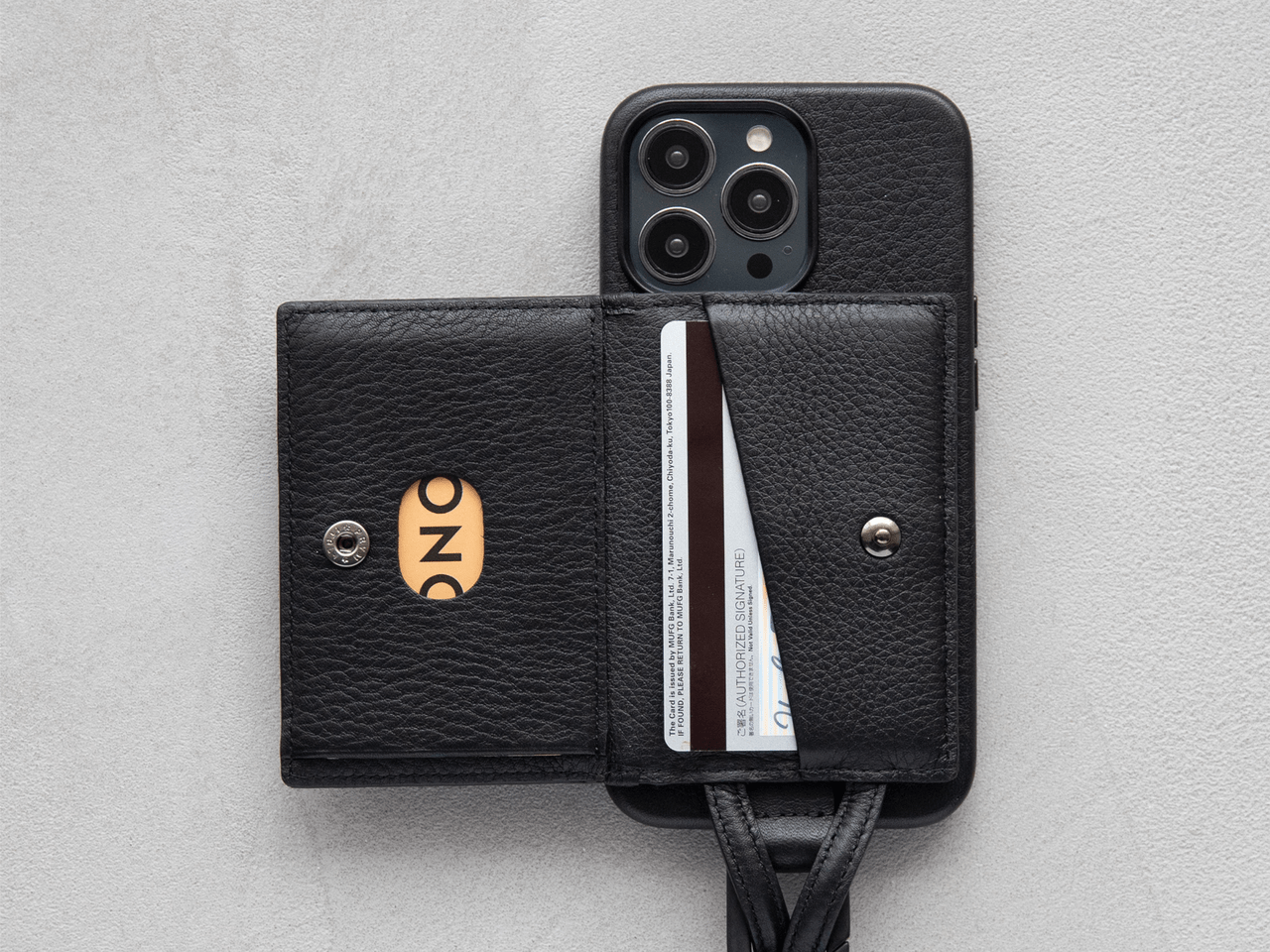 手ぶら男子のiPhoneケース】財布も小物も一つにまとめる秀逸アイテム