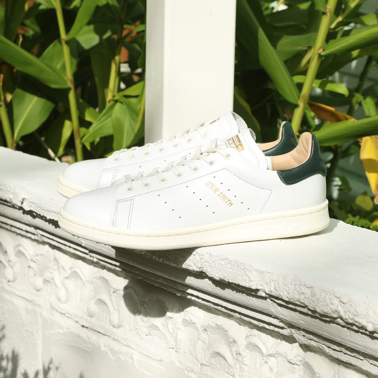 アディダス　オリジナルス　adidas Originals「STAN SMITH LUX」