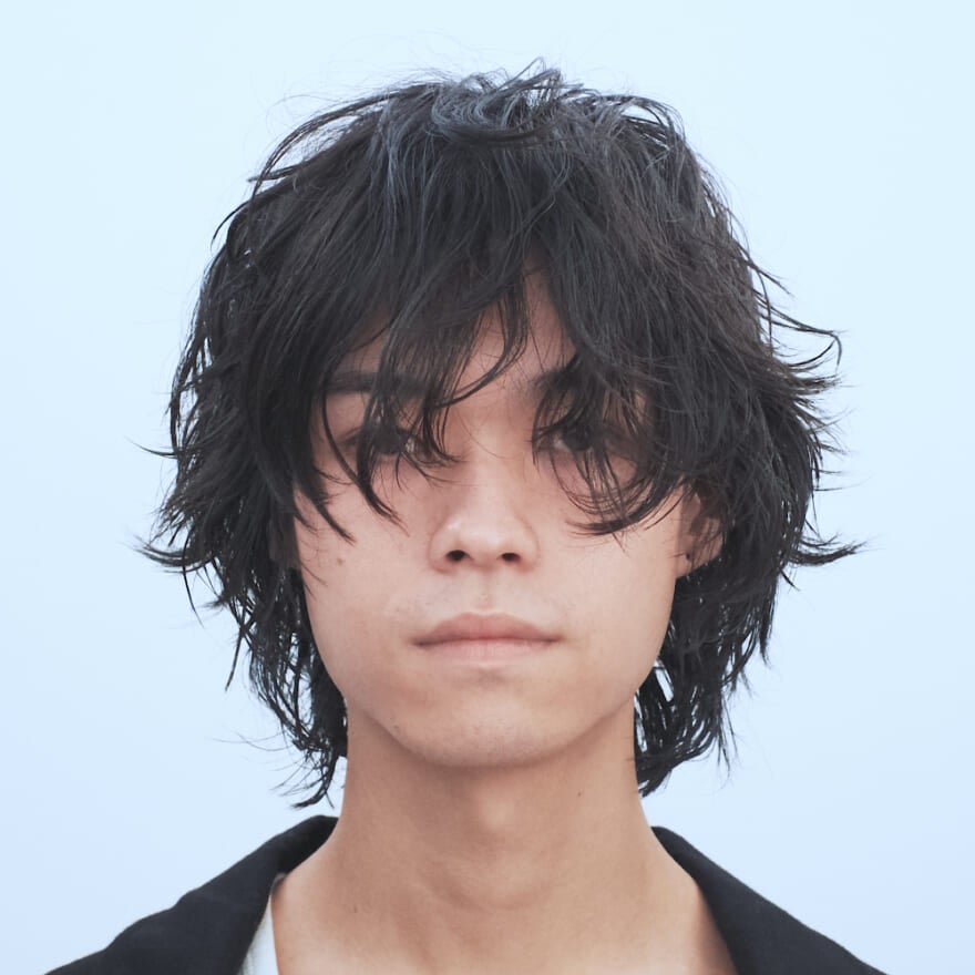 旬のミディアムに差をつけるスパイキーな動き｜メンズノンノ360°ヘア