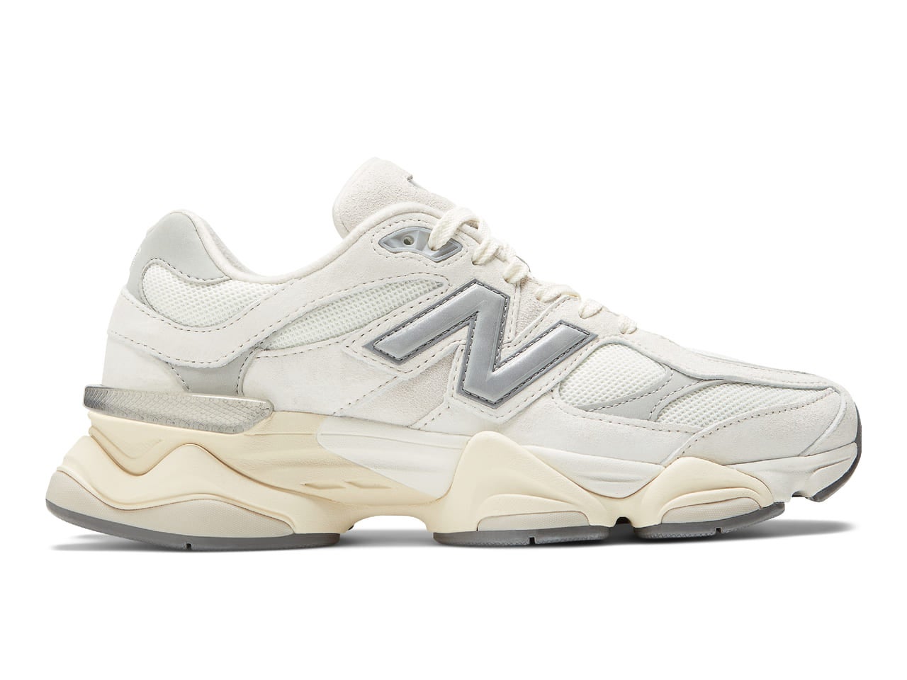 【この春選ぶべきニューバランス】白スニなのに個性的。人気モデル90/60に絶妙配色な新作が登場