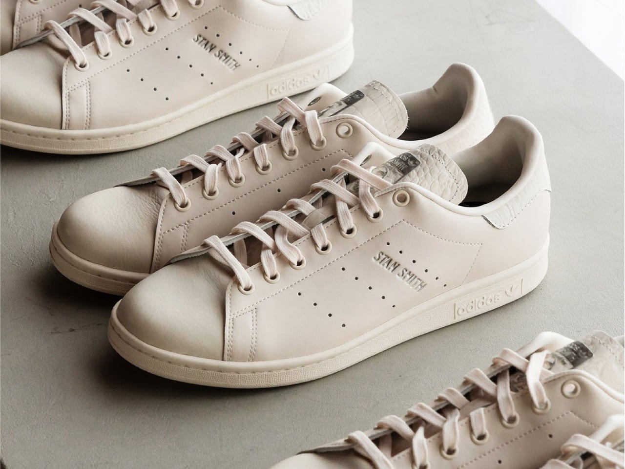 スタンスミスlux ED\\iena エディフィス　STANSMITH