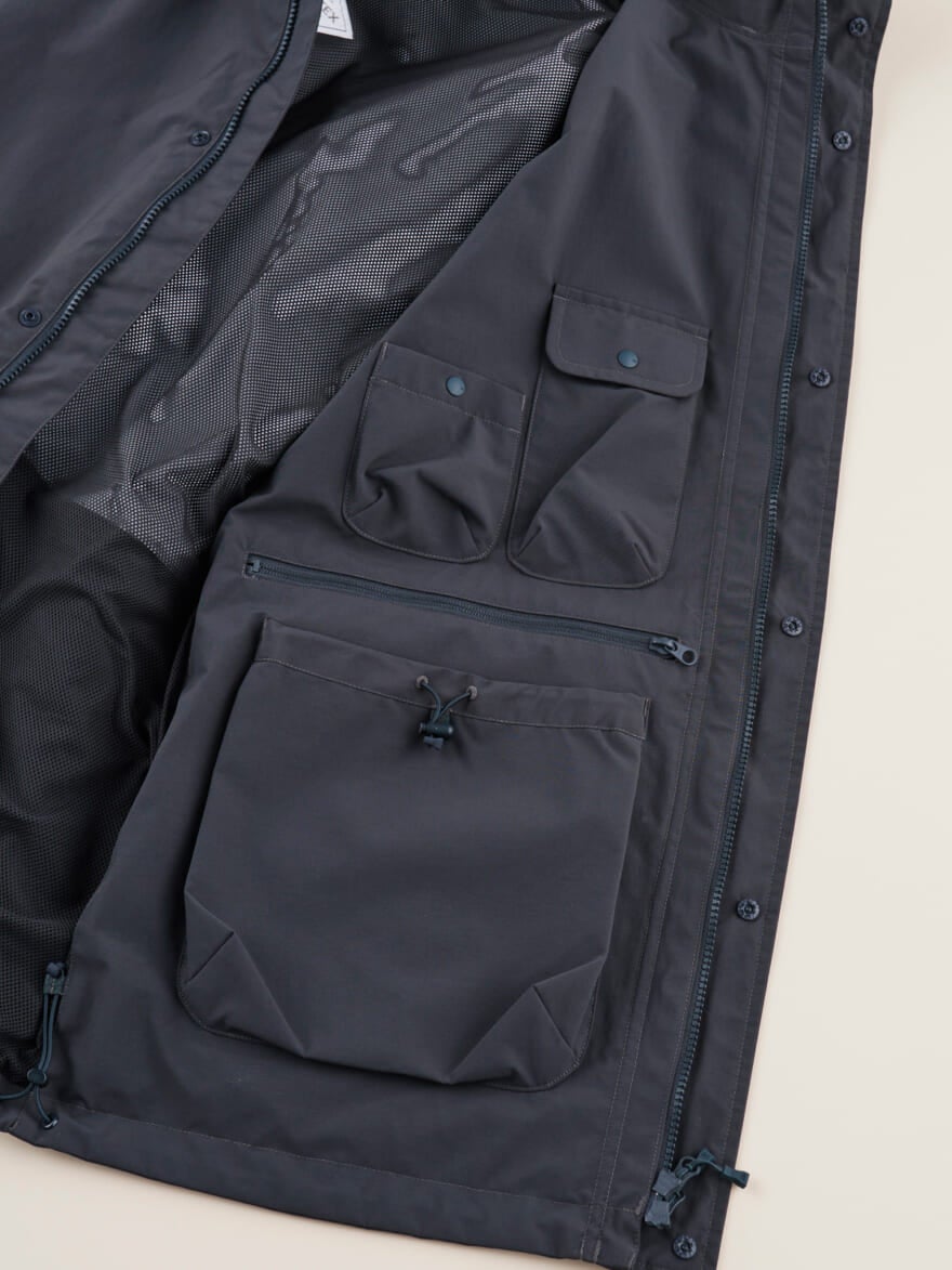 GORE-TEX INFINIUM TECK MIL ECWCS PARKA 　ダイワ ピア39のゴアテックスアウター