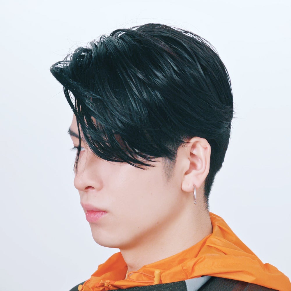 長谷川慎 クッション 白衣装 360°ヘアカタログ】長谷川慎、髪型と洋服は切っても切れない
