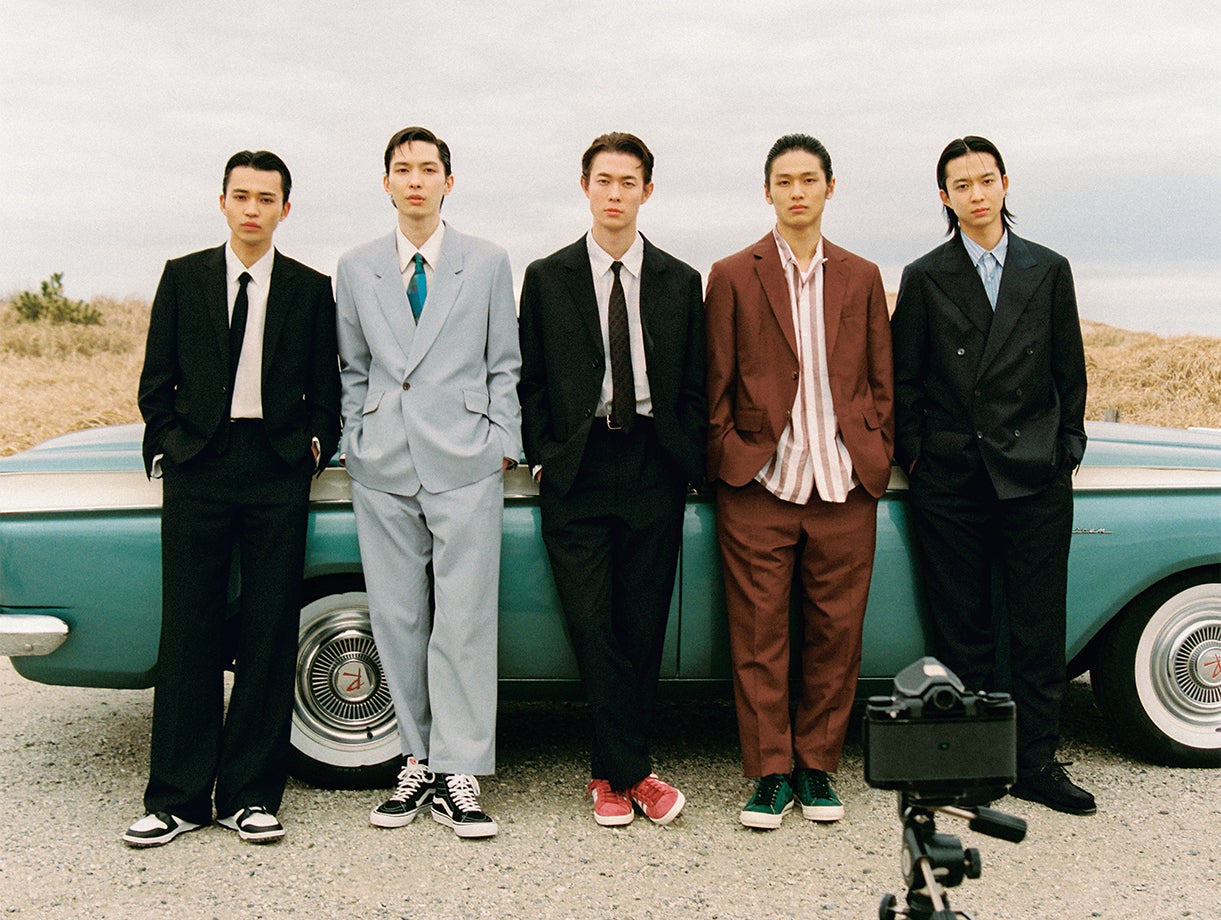 FOUR MEN TOKYO チェック スーツジャケット ザ・クラシック×カルーゾ、ミニマルなセットアップスーツがランド オブ