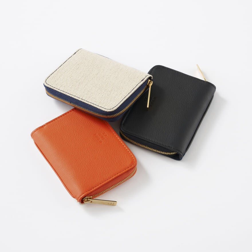 ウォレット(各)¥35,200/リュニフォーム トウキョウ