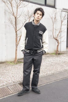 [稲井 孝太朗] 「スタジャンとワークパンツでとことんストリートに。ブルーの差し色で爽やかさをプラス」【メンズノンノモデルの私服スナップ】