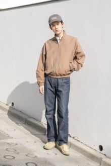 [樋之津 琳太郎] 「オーラリーのブルゾンの中にレイヤードしたのは、この春気になるグリーンとクリーンな白シャツ」【メンズノンノモデルの私服スナップ】