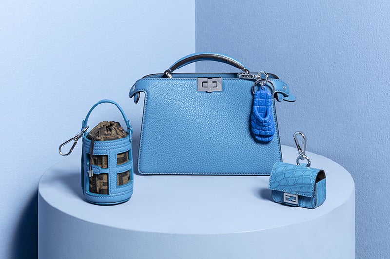 FENDI　ピーカブー　2023年春夏の新作メンズバッグ　チャーム3種類