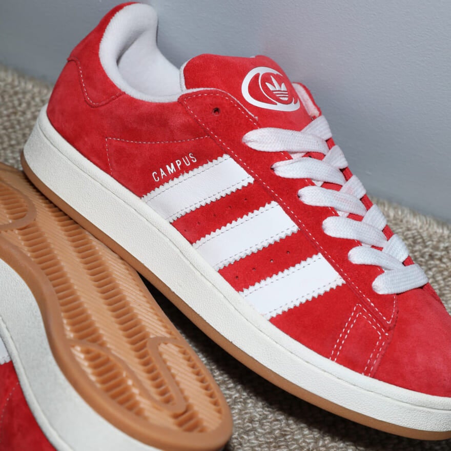 adidas Originals「CAMPUS 00s」スニーカー各￥13,200／アディダスお客様窓口[TEL:0570-033-033]