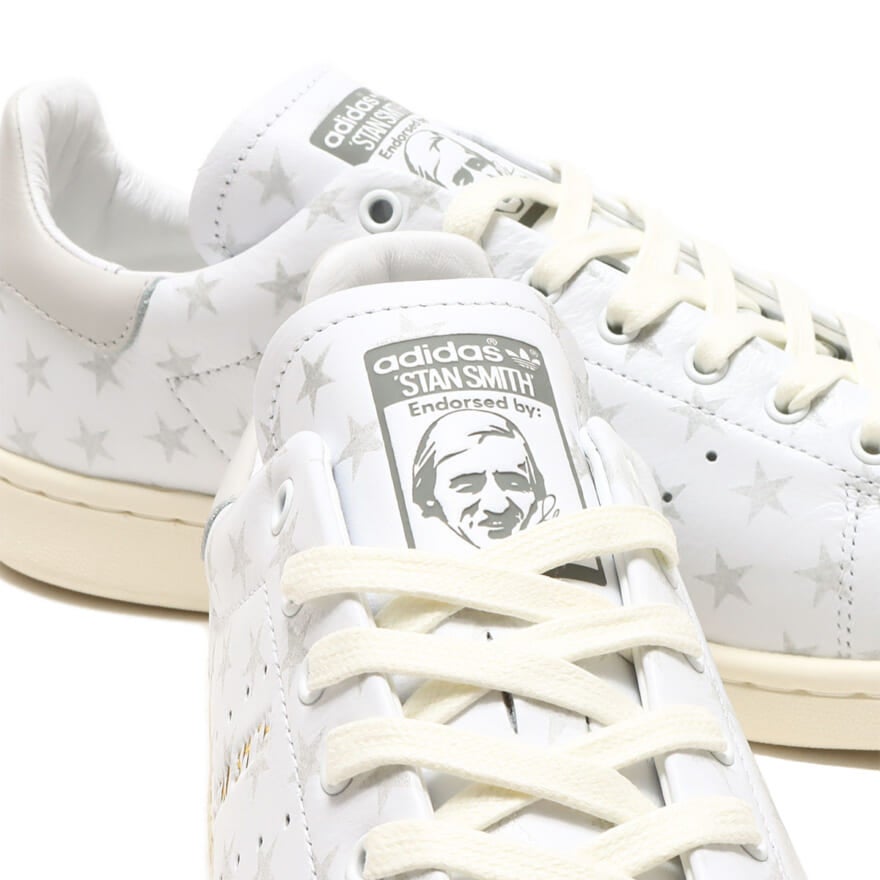 「adidas Originals × atmos GOLD STAR PACK」から「STAN SMITH LUX atmos」がリリースされた。