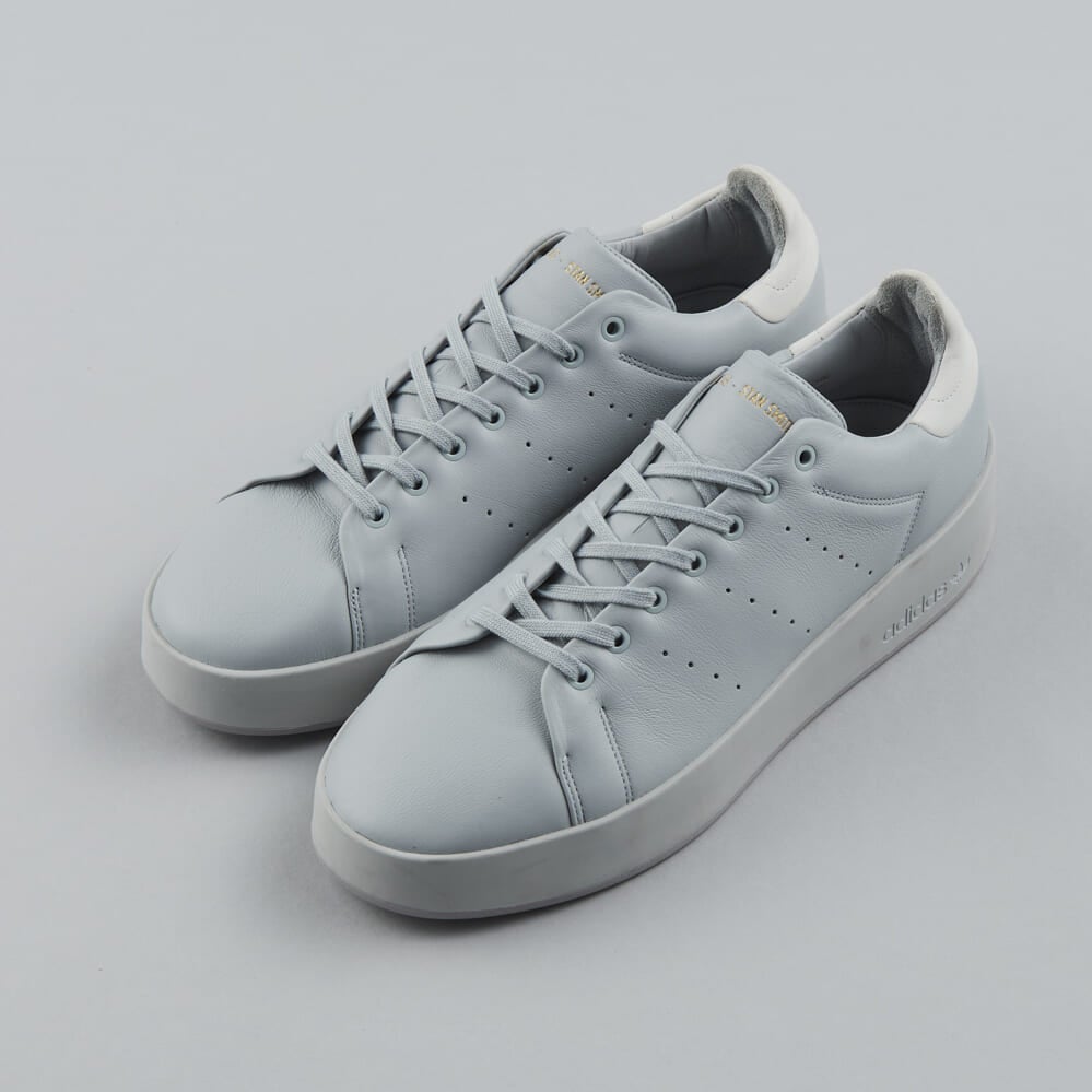 アディダス オリジナルスのスタンスミス STAN SMITH RECON